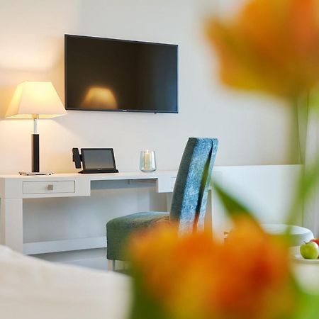 Strandhotel Duenenmeer - Adults Only ديارهاجين المظهر الخارجي الصورة