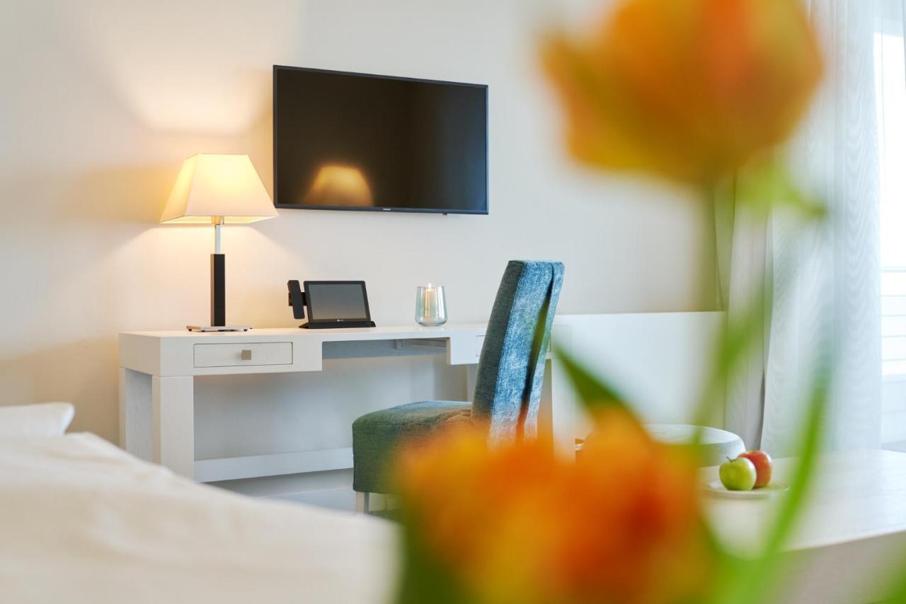 Strandhotel Duenenmeer - Adults Only ديارهاجين المظهر الخارجي الصورة